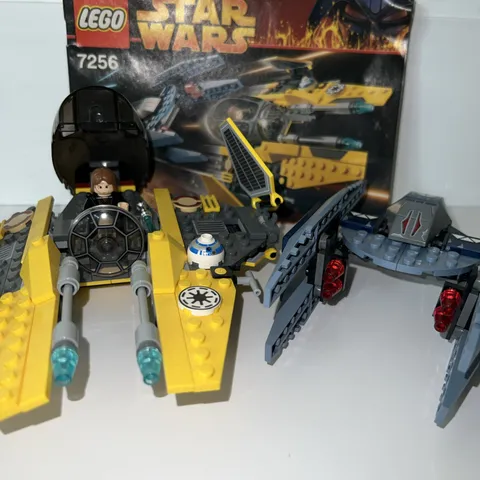 LEGO Star Wars: Jedi Starfighter & Vulture Droid 7256 Complete W/ Manual No Box