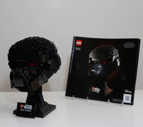 LEGO Star Wars 75343 Dark Trooper Helmet *Complete w/Manual NO Box* Built Once
