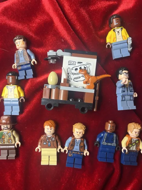 Lego Jurassic World Park ACU Trooper Guard Minifigures Weapons Egg Dinosaur Lot