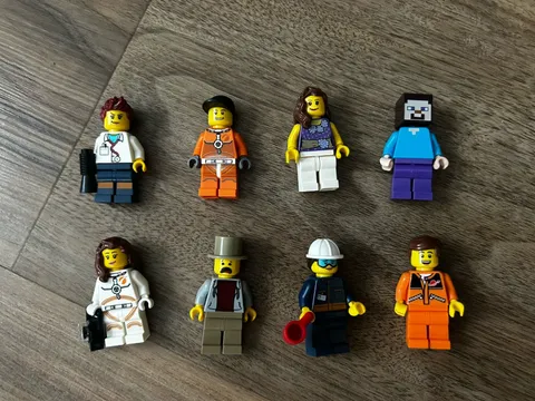 LEGO  Mini Figures City, Workers, Minecraft Lot Of 8