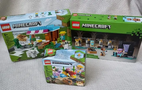 NEW Lego Minecraft 21252 Armory 21184 Bakery 21164 Coral Reef Some DMGD BOX