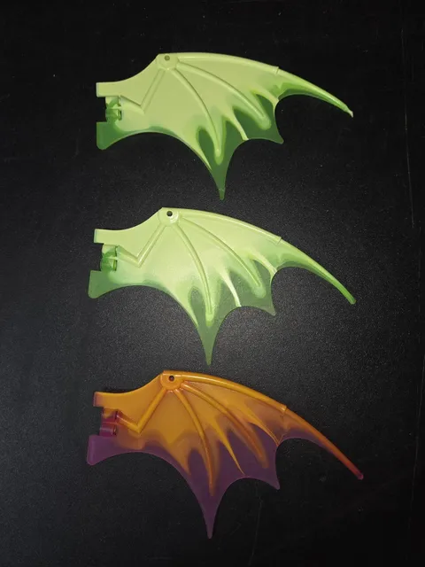 Lego Dragon Wings- (2) 23989pb02 & (1) 51342pb08- 3 Pieces Total-Great Condition