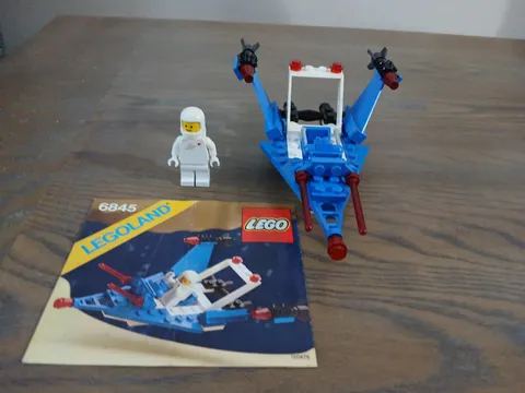 LEGO Space: Cosmic Charger (6845) 100% Complete w Minifigures & Instructions
