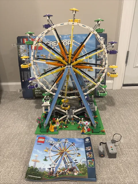 LEGO 10247 Creator Expert Ferris Wheel Complete Set Box Minifigures & Motor LEGO