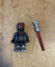 Lego Star Wars Darth Maul - Printed Legs with Silver Armor Minifigure
