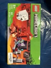 LEGO Minecraft The Nether Portal Ambush Adventure Set 21255 NEW - Damage Box
