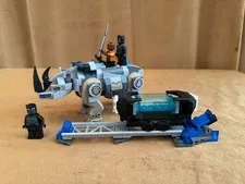 76099 LEGO Complete Marvel: Rhino Face-Off by the Mine Black Panther