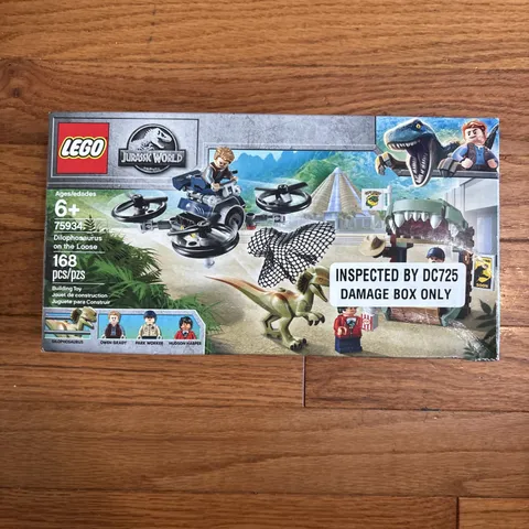 Dilophosaurus on the Loose - LEGO Jurassic World Set (75934)