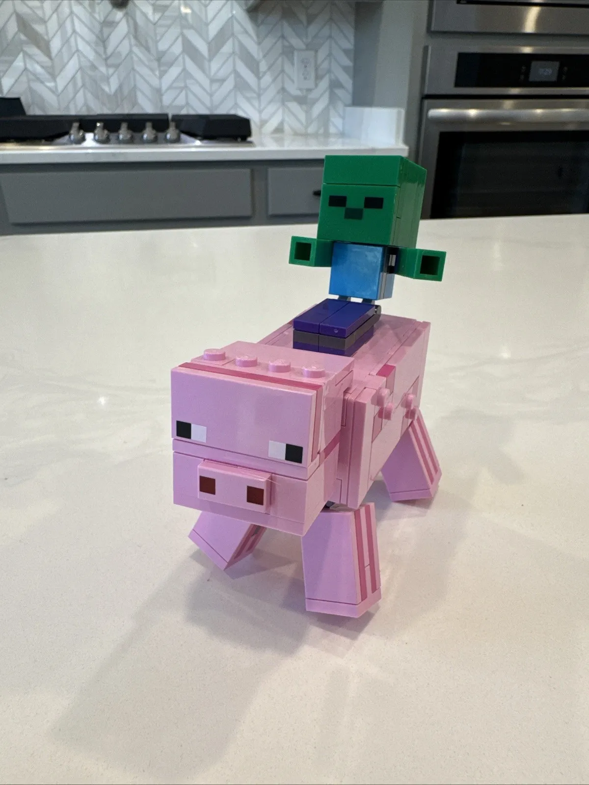 LEGO Minecraft BigFig Pig with Baby Zombie 21157 Pig Baby Zombie 