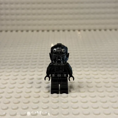 LEGO Star Wars Imperial Tie Fighter Pilot sw1138 From 75300 Minifigure