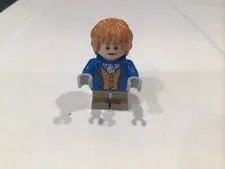Lego Blue Coat Bilbo Baggins (2013 The Hobbit Blu-Ray Exclusive Lego Minifigure)