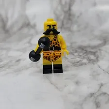 Lego Circus Strongman Minifigure Series 17 71018