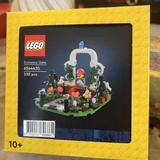 LEGO 6544435 Entrance Gate Sealed Insiders Exclusive Botanical Garden