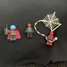 LEGO Super Hero Mini Figure Mysterio -Nick Fury & Spider-Man - No Way Home 76184