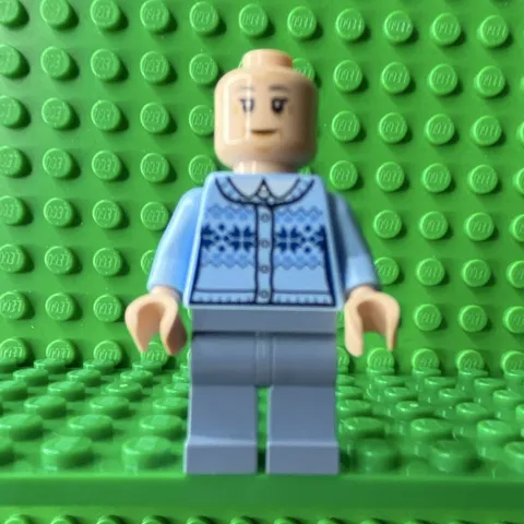 Lego Marvel Universe Mini Figure Collection Series Aunt May Sh0544 no hair