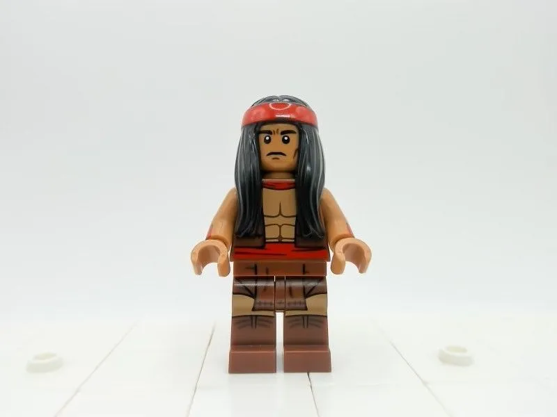 Apache Chief - coltlbm39 - 71020 - LEGO Batman Movie, Series 2 Minifigure