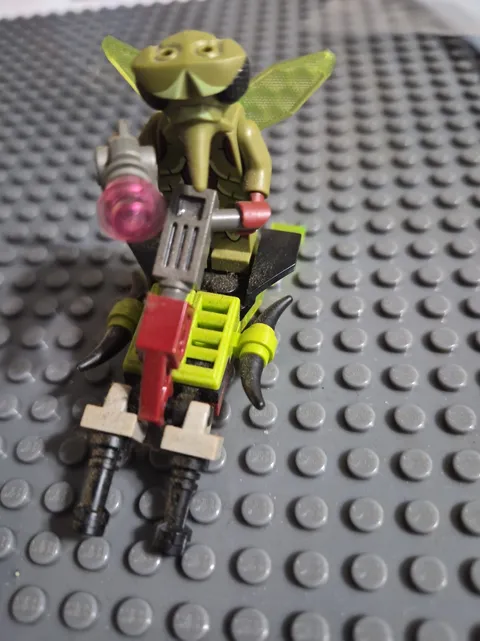 Lego Galaxy Squad Swarm Interceptor Mosquitoid Minifigure 70709 No Antenna