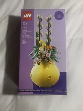 LEGO Promotional: Flowerpot (40588) ~ New / Factory Sealed ~