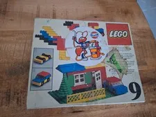 Vintage Lego Universal Building Set 9-1 100% complete + box from 1978!