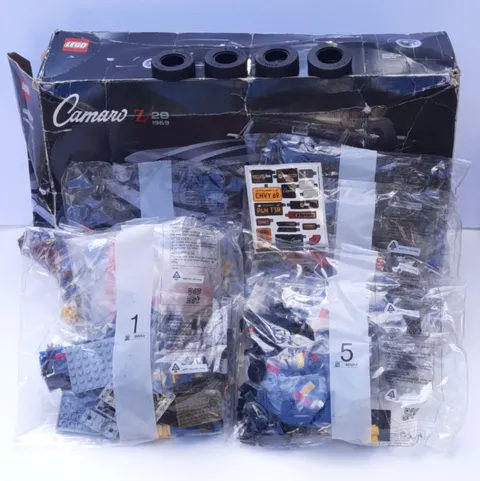 Lego 10304 Icons 1969 Chevy Camaro - Box Damage - 7 of 8 Bags Sealed - No Manual