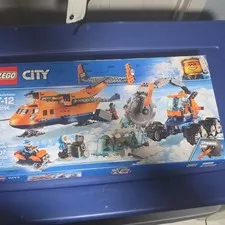 LEGO City Arctic 60196 Arctic Supply Plane Complete Set 707 Pcs Box