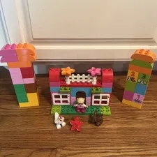 Lego Duplo All In One Pink Box of Fun Complete Set 10571 No Box