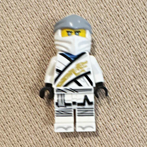 LEGO NINJAGO Zane White Ninja Minifigure Printed w/ Gray Hood/Mask