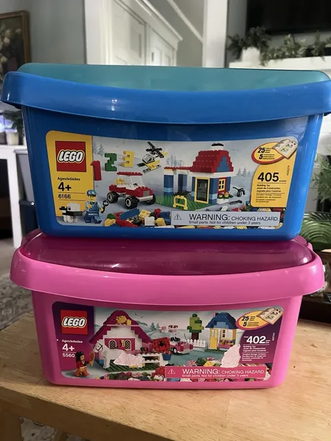 LEGO Storage Containers w/ Lids Lot of 2 Blue Pink Stackable 6166 5560