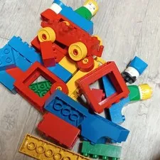 LEGO DUPLO Bulk Mixed Lot Bricks, Windows, Wheels & Minifigure Parts 2+