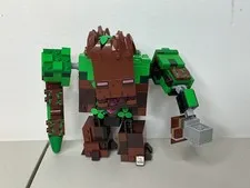 LEGO Minecraft 21176 The Jungle Abomination [PRE-BUILT]