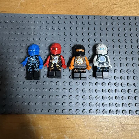LEGO Ninjago Possession Airjitzu Kai Cole Jay Zane Lot of 4 Rare