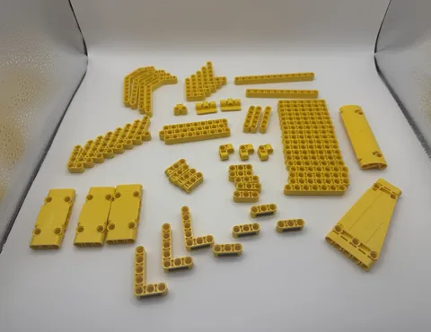 LEGO Technic Builder’s Pack - YELLOW Mixed Beams & Connectors - 70pcs