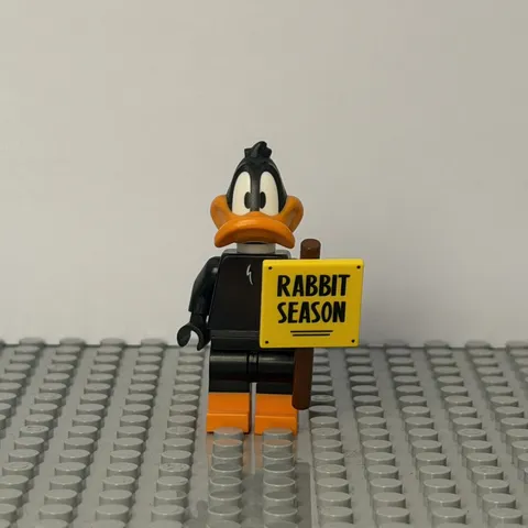 LEGO Disney Daffy Duck Minifigure Looney Tunes CMF 71030 Genuine Complete