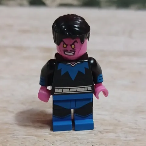 LEGO Minifigure Black Hair Pink Head/Hands Black Torso w/ Blue Print Blue Legs