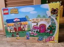 LEGO Animal Crossing: Nook's Cranny & Rosie's House