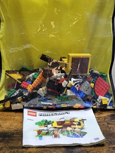 2 LB Lot of Random LEGO Pieces Bulk Bricks and Parts (Authentic Lego) Minecraft