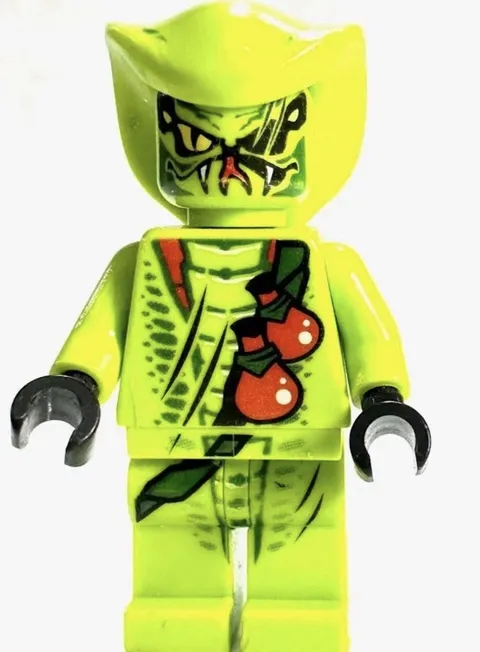 LEGO® Minifig njo0051 - Lasha - Red Vials Minifigure NEW w/sealed Headpiece! 🐍