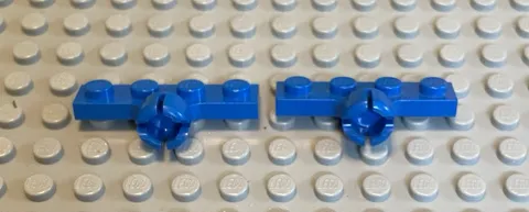 LEGO Two Blue Part 3183c Plate 1x4 With Tow Ball Socket