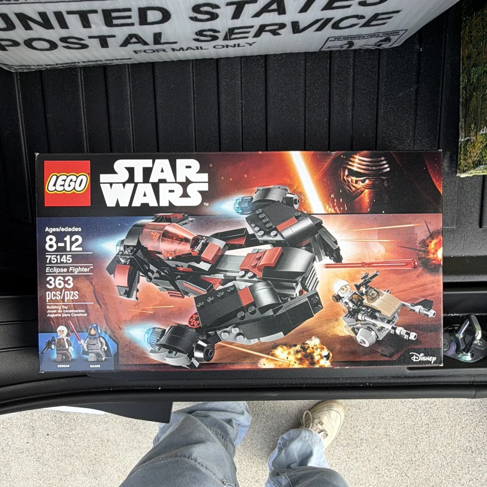 LEGO Star Wars Eclipse Fighter 75145 Complete Set 363 pcs 2 Minifigures Box