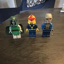 LEGO Marvel Doctor Doom 2013 with Nova and Nova Corps Officer 