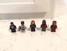 Lot of Lego Marvel Venom, Iron Man, Black Widow, Miles Morales, Captain America