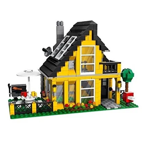 LEGO CREATOR: Beach House (4996) Used, 100% Complete