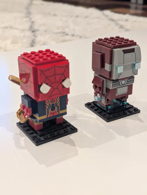 LEGO BRICKHEADZ marvel 40670 Iron Spider-Man and 40669 Iron Man MK5 figure
