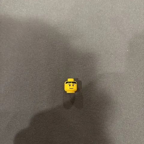 NEW Lego Classic MINIFIG HEAD w/Black Bangs Eye-Brow Hair Angry Smile Smirk Grin