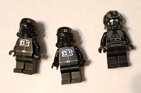 Lego Fighter Pilot and V Wing Pilot LOT of 3