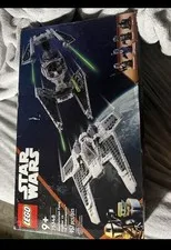 LEGO Star Wars 75348 Mandalorian Fang Fighter vs TIE Interceptor 957pcs Box