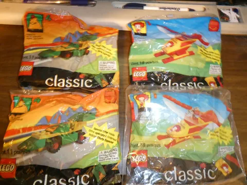 lot of 6 Lego 1999 McDonald's Classic Bricks w/Character Faces Sets 1 & 4 , 5