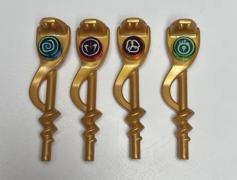 LEGO LOT OF 4 PEARL GOLD SERPENTINE SNAKE GENERAL STAFF Pieces Ninjago Weapons