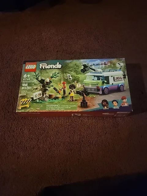 LEGO Friends 41749 Newsroom Van – 446 pcs-New - Alya, Peter & Darrel Minifigs
