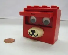 Vtg 1986 Lego Duplo Interactive 2x4 RED BLOCK DOG HEAD FACE EYES OPEN & CLOSE